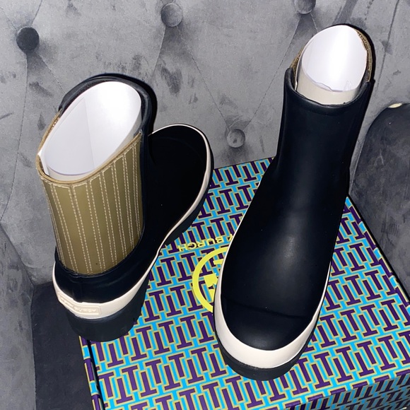 Tory Burch Black and Olive Hurricane Boots - Picture 7 of 7
